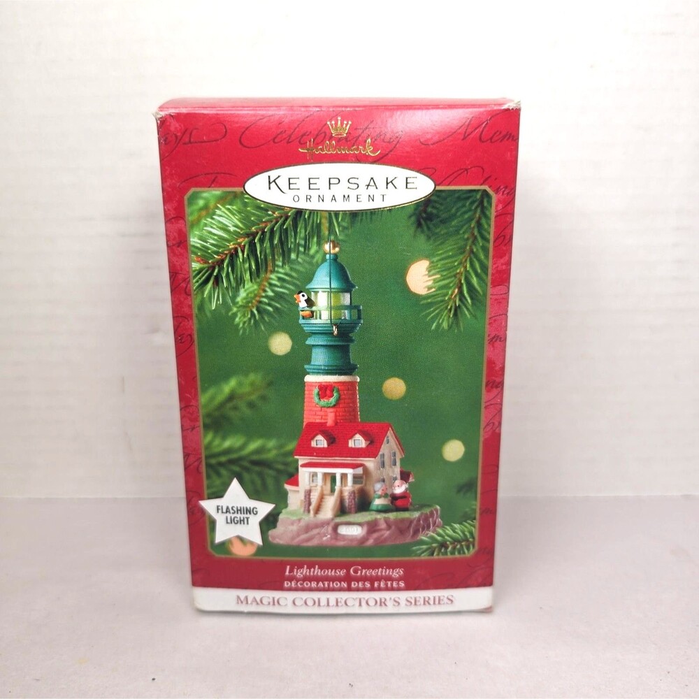 2001 Hallmark Keepsake Magic Ornament Lighthouse Greetings EUC